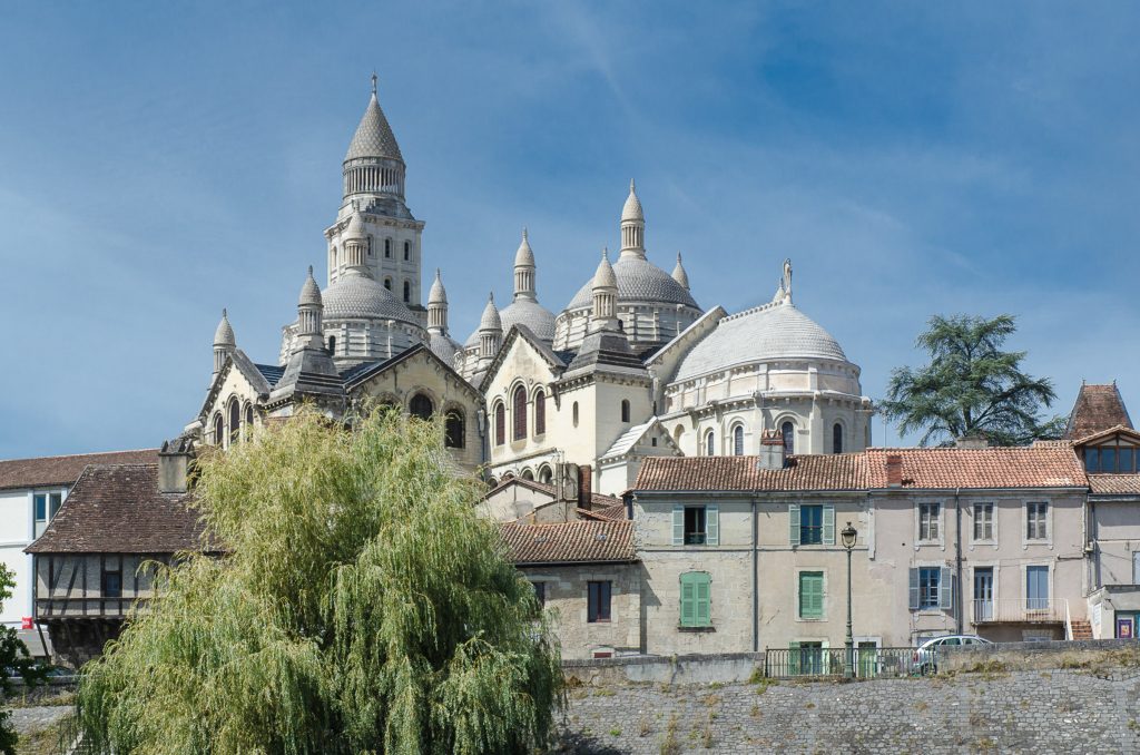 Avoid the Holiday Traffic: Discover Hidden Treasures in France by Train 4 Visit Périgueux, France, by train
