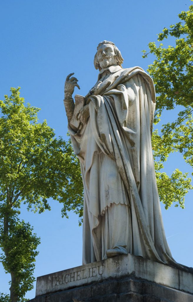 Cardinal Richelieu statue France