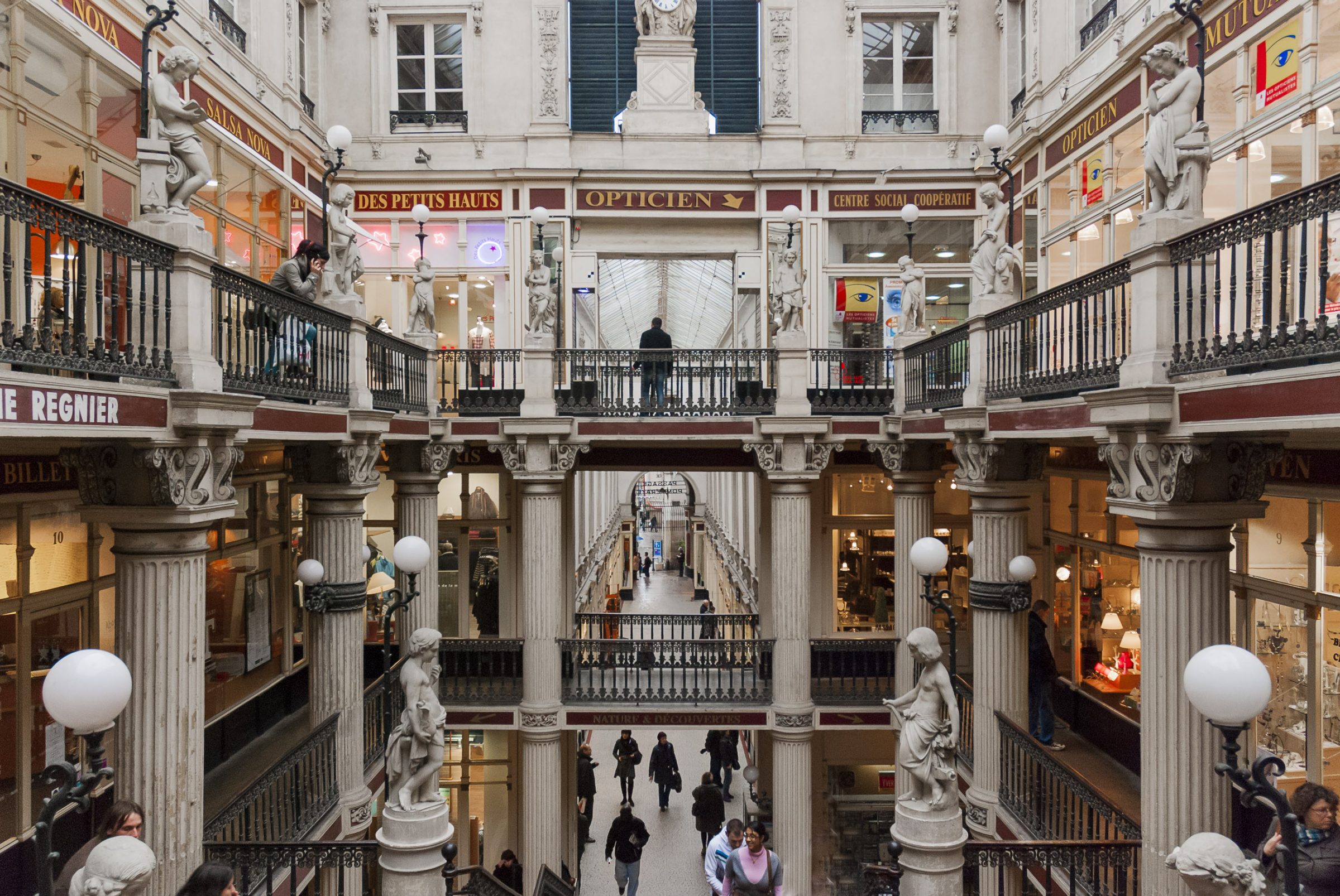 Nantes Belle Epoque © Roger Moss