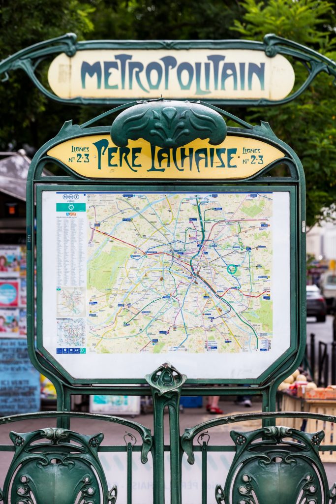 Paris Métro entrance