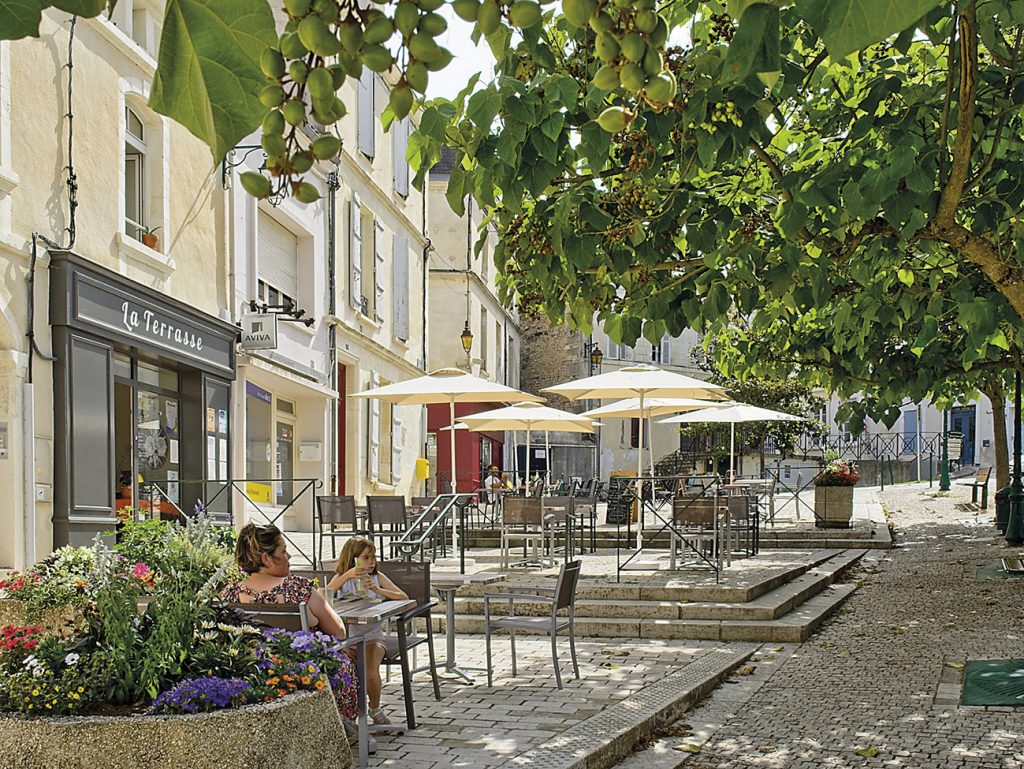 Barbezieux terrace style