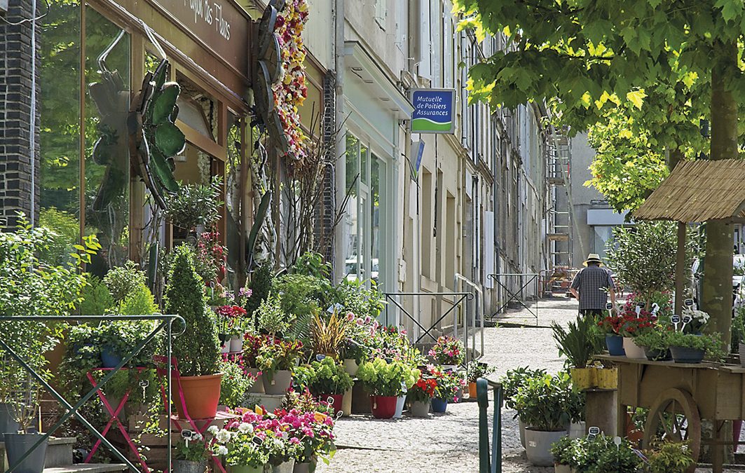 Barbezieux-Saint-Hilaire: the hilltop capital of South Charente